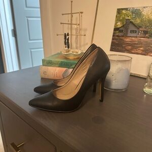 Charles David Pumps